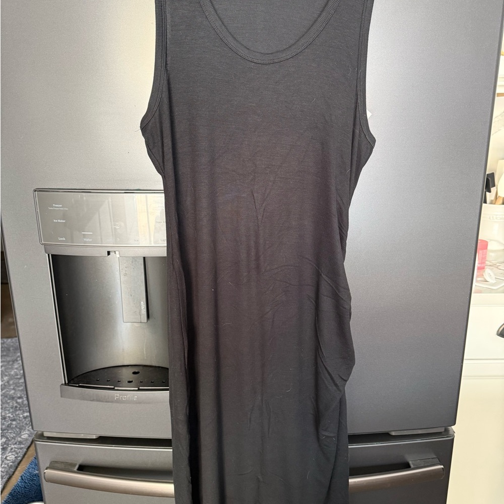 Black Sleeveless Maxi Dress